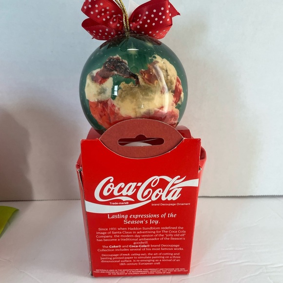 1994 Enesco coca-Cola Handmade Decoupage Ornament - Picture 2 of 4